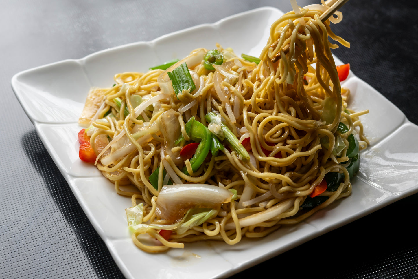 Chow Mein (Wide)